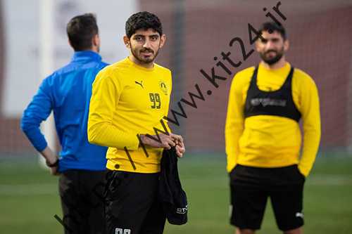 فرش قرمز پرسپولیس و استقلال برای بازگشت ستاره‌ها