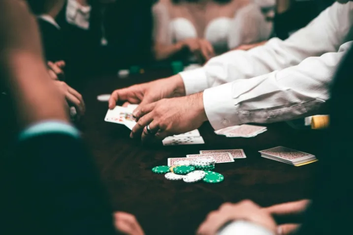 سایت شرط بندی کرش رویال